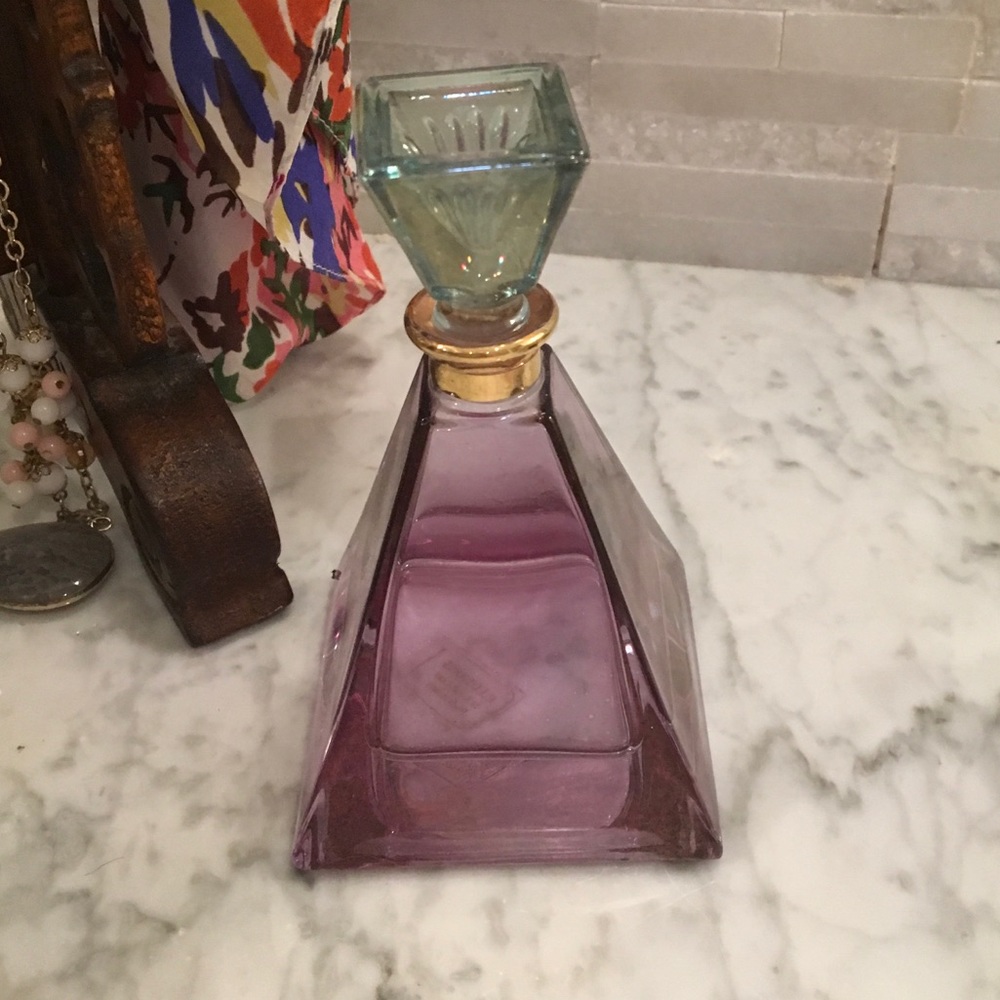 Illusions Amethyst Purple Lead Crystal Pyramid Perfume Bottle Made in Italy